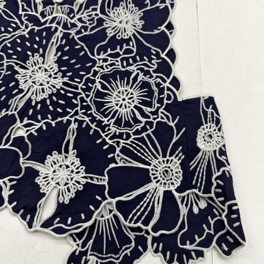 FARM Top Womens S Blue Embroidered Lace Floral Cropped Sleeveless Summer Casual